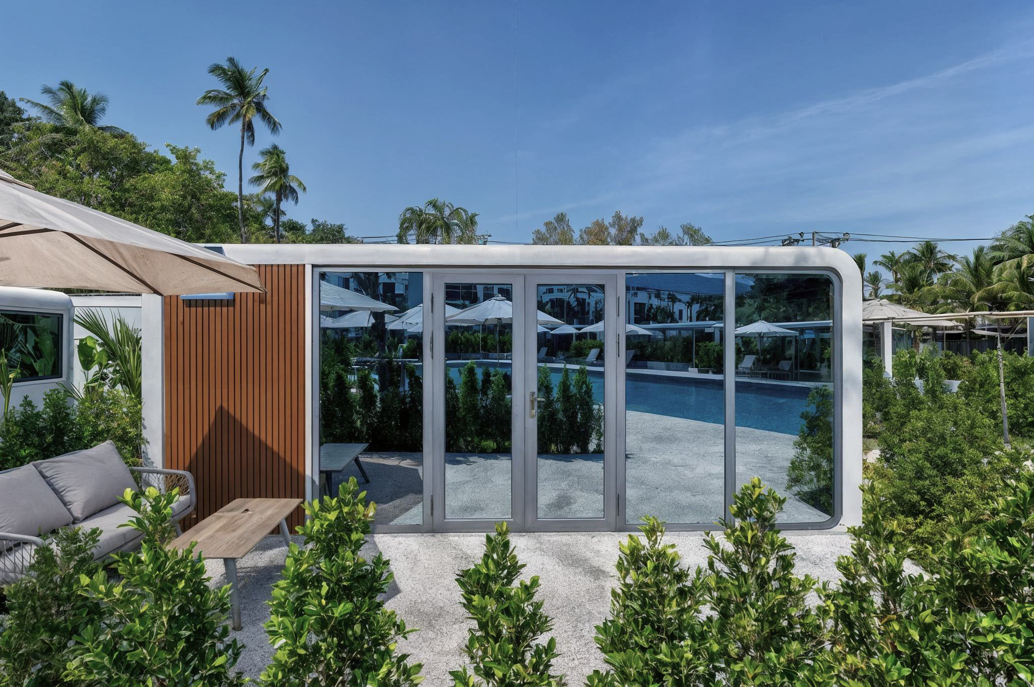 Apple House 9