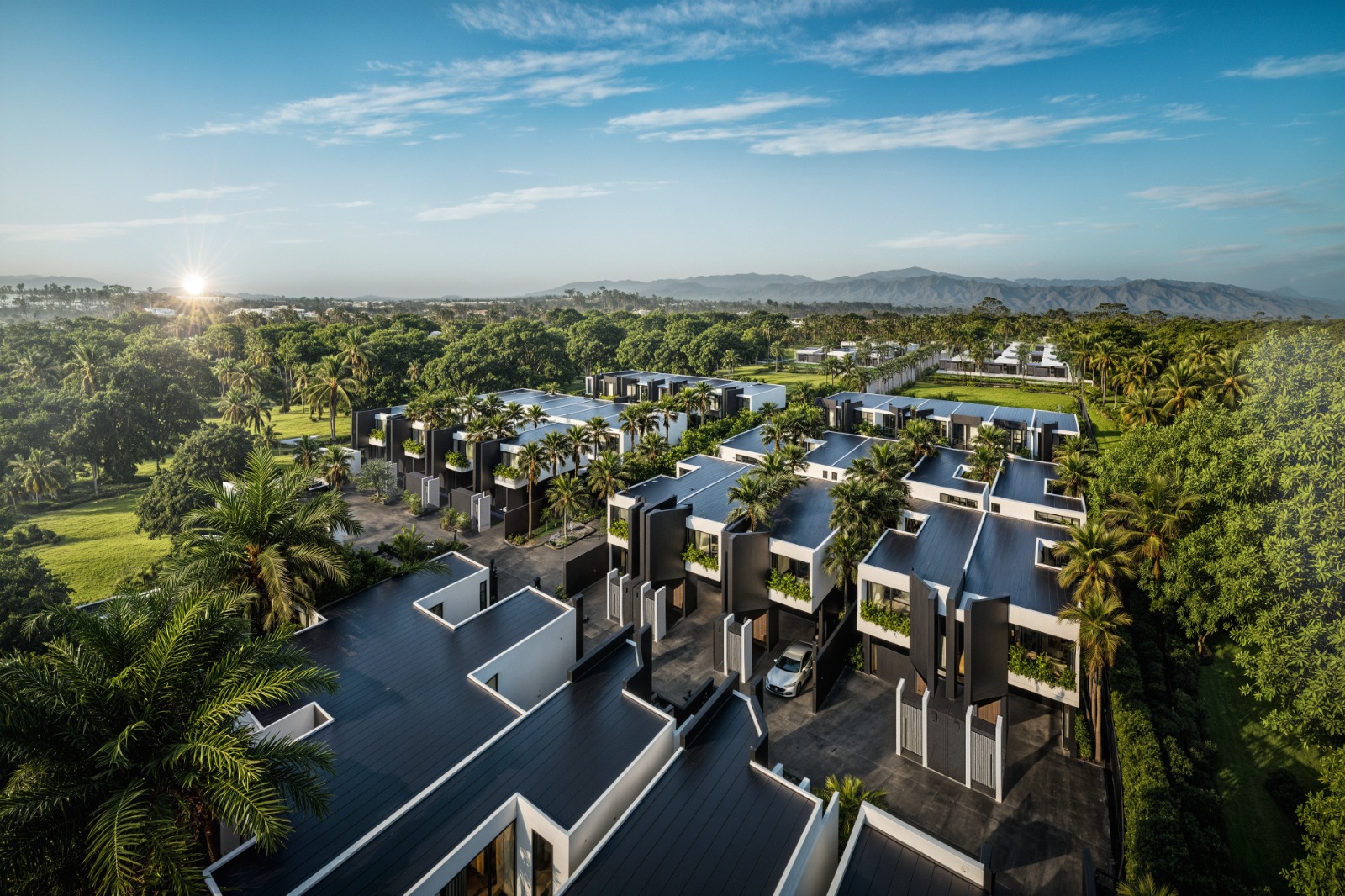 Aileen Residence Bangtao — photo 1 of 8
